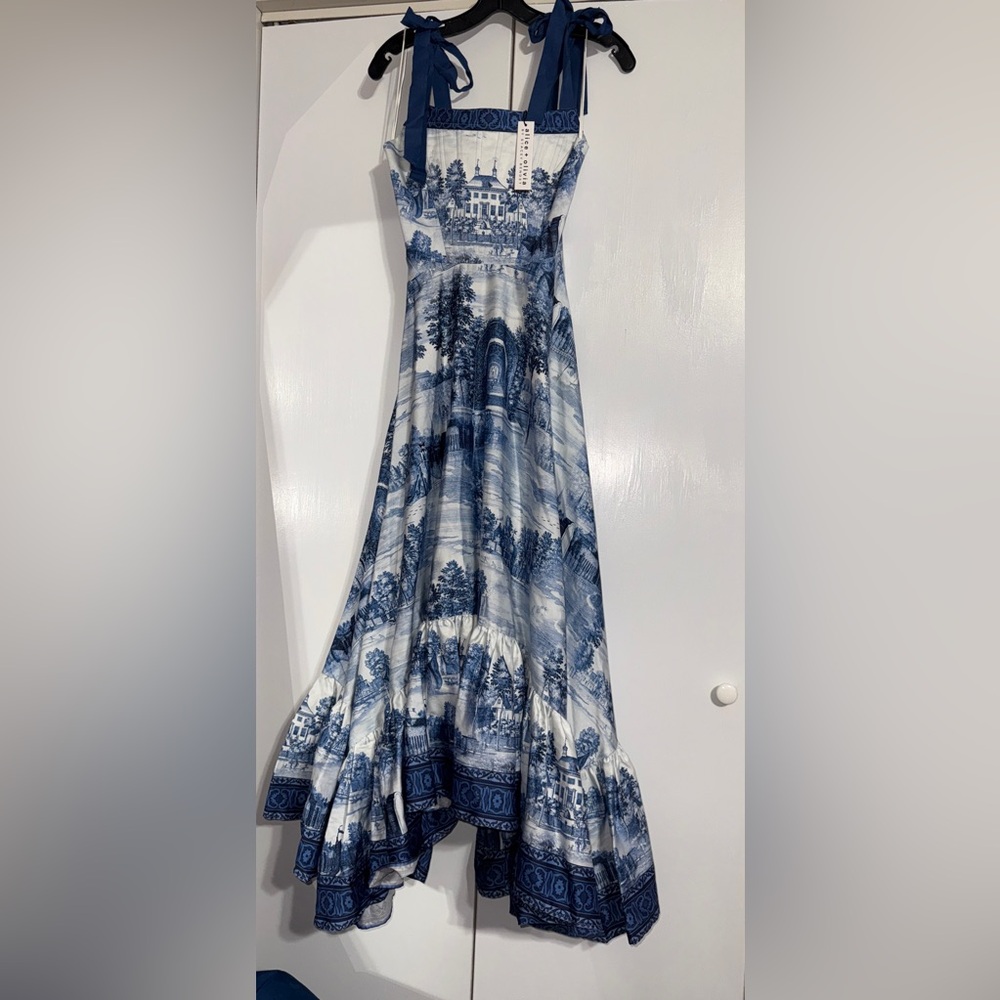 Alice + Olivia ROSALEE MAXI CHATEAU DRESS - Picture 12 of 15